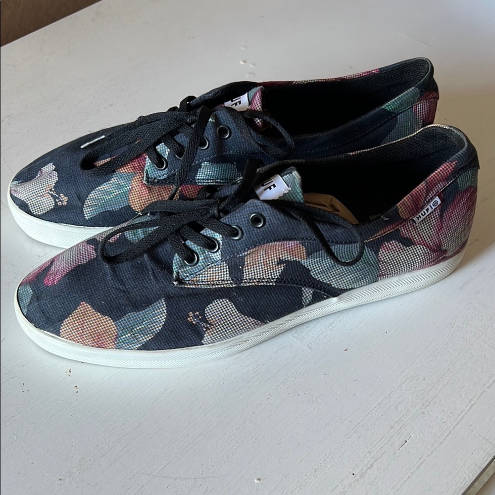 HUF men’s sneakers floral | 10